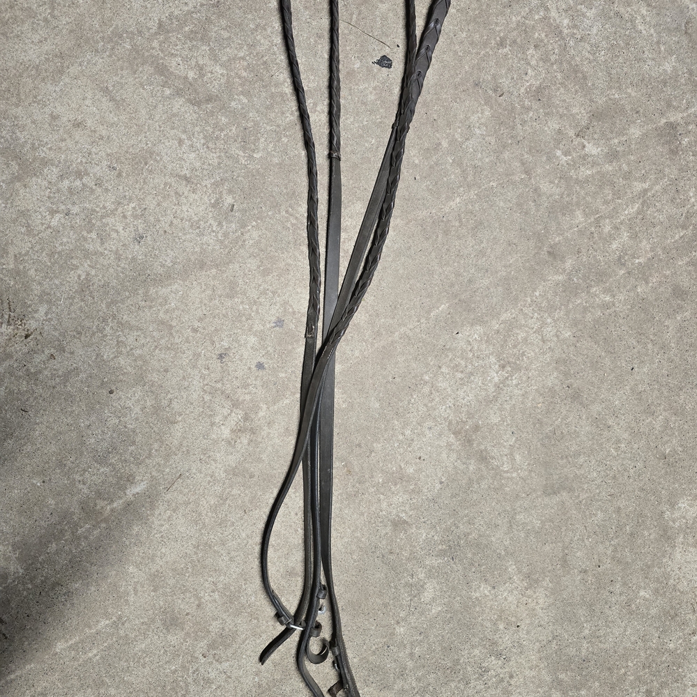 Brown Leather Laced English Reins Has Flaw Please See Photos